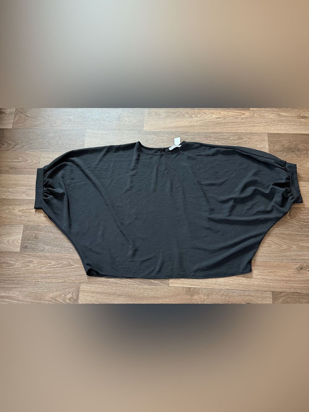 NWT Pixi + Ivy Black Batwing OverSized Shirt Size Medium